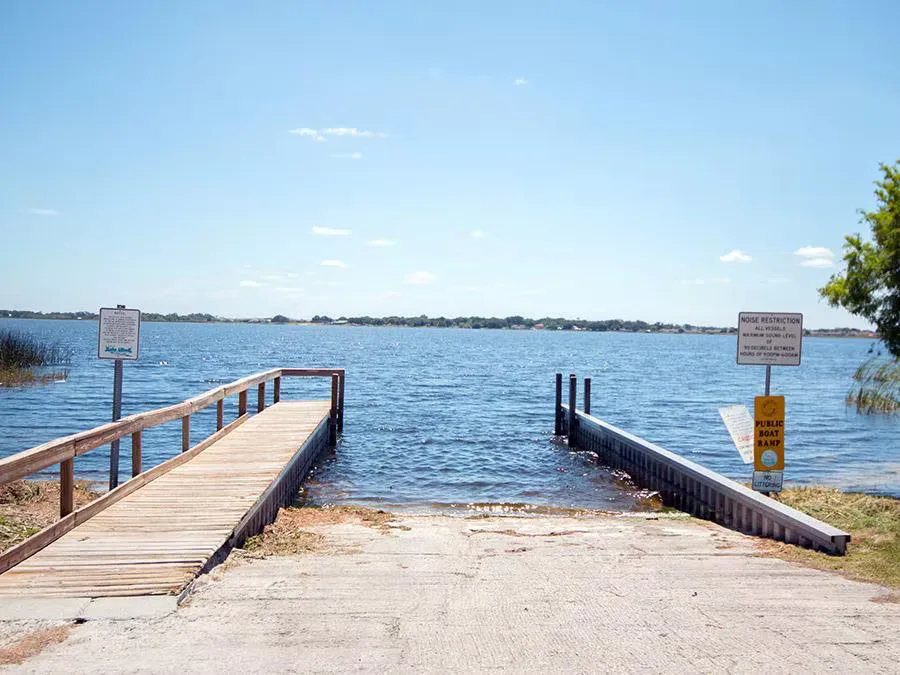 Lake Rochelle public boat ramp
